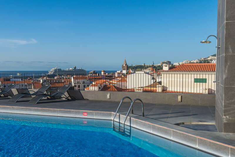 Гостиница Hotel do Carmo в Фуншале