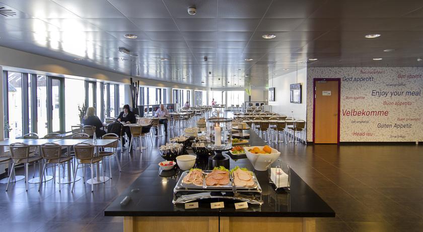 Фото Cabinn Aalborg Hotel