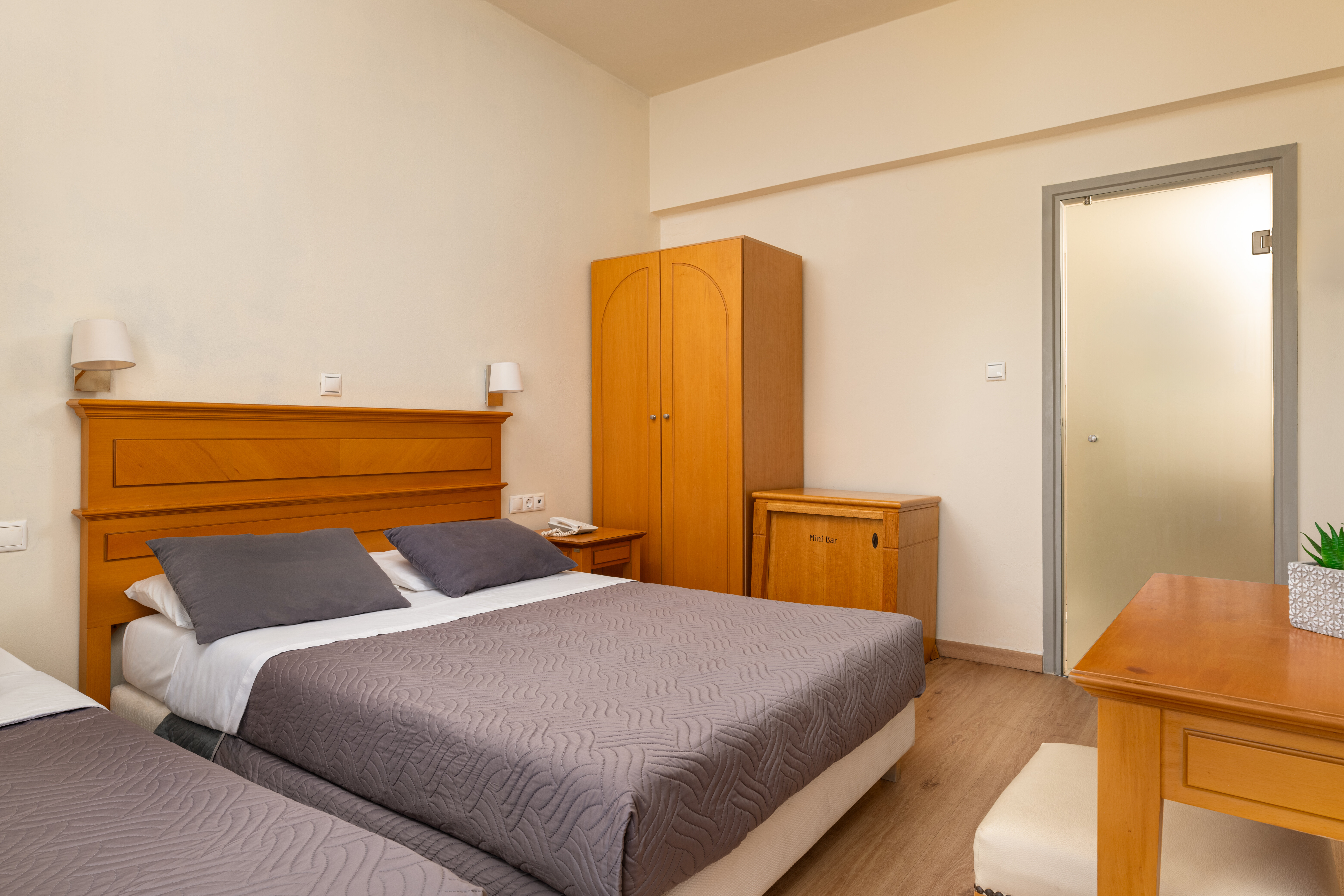 Фото City Plus Rhodes Hotel