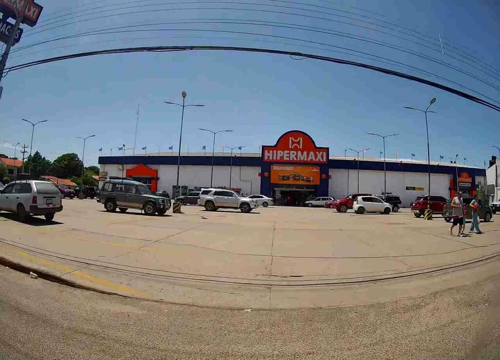 Supermarket Hipermaxi, Santa Cruz de la Sierra, photo