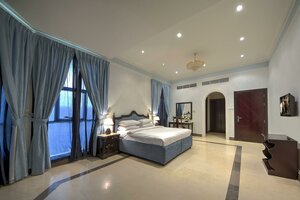 منتجع رويال (1, King Faisal Road, Umm Al Quwain City) ، فندق