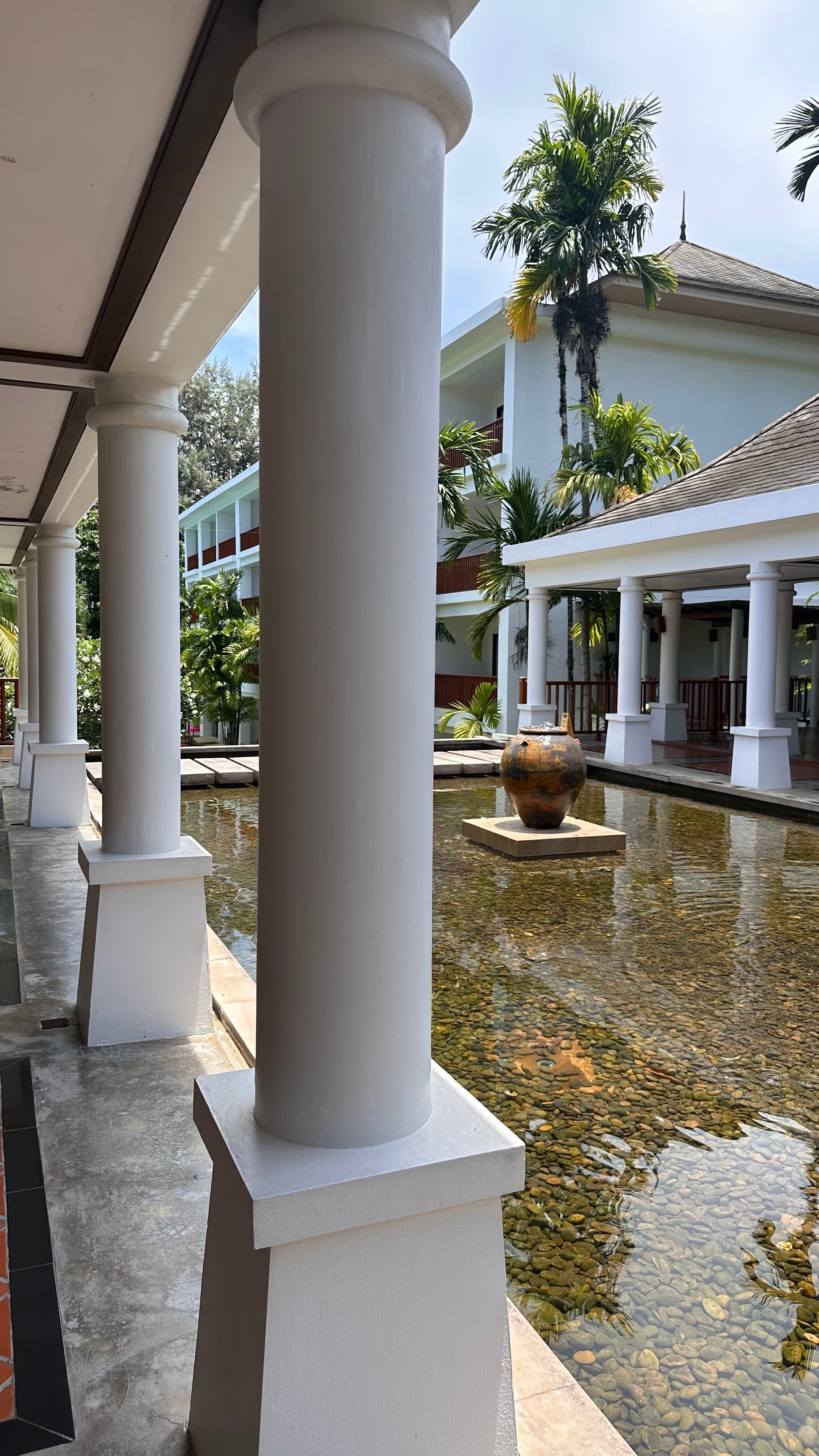 Фото Naithonburi Beach Resort