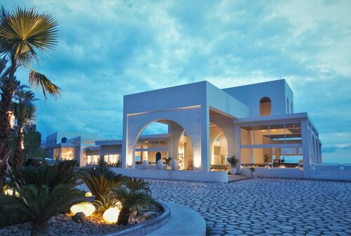 Гостиница Royal Avila Boutique Resort