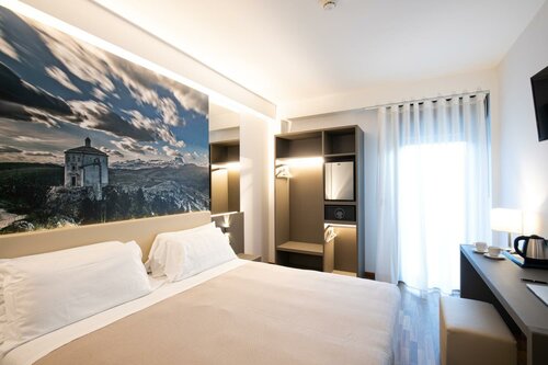 Гостиница Hotel Federico II L'Aquila в Л’Акуиле