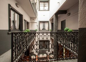 Гостиница Hotel Arnaud Bernard