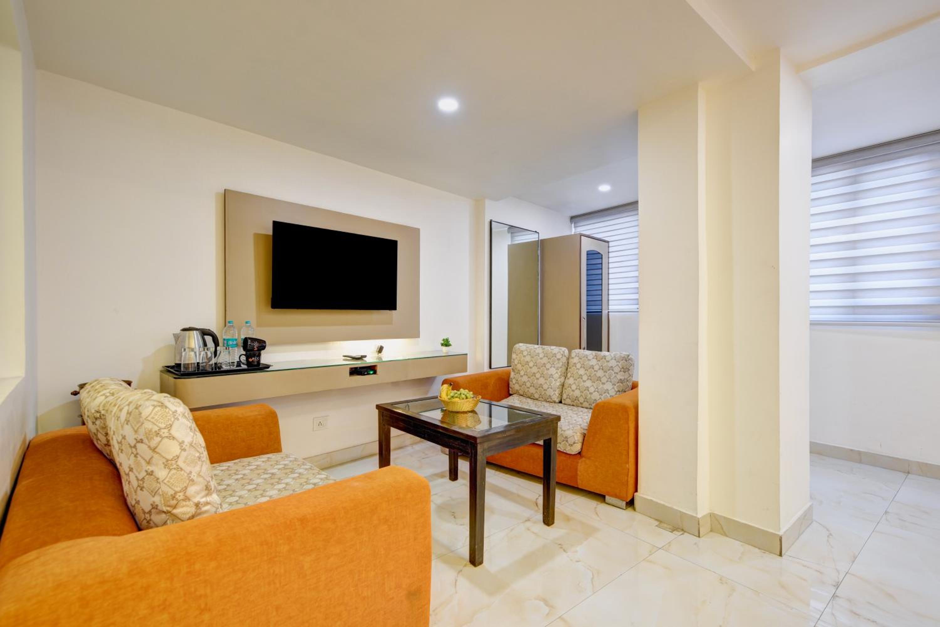 Фото Krishina Hotel