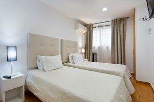 Гостиница Braganca Oporto Hotel