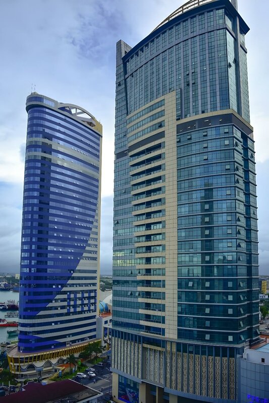 Гостиница Harbour View Suites в Дар-эс-Саламе