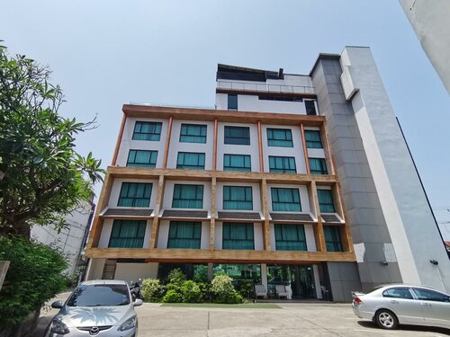 Гостиница Holatel Phitsanulok в Пхитсанулоке