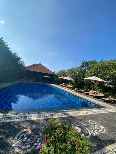 Гостиница RedDoorz @ Nelayan Canggu