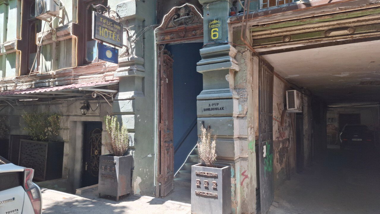 Фото Tiflis Inn Glamour Boutique Hotel