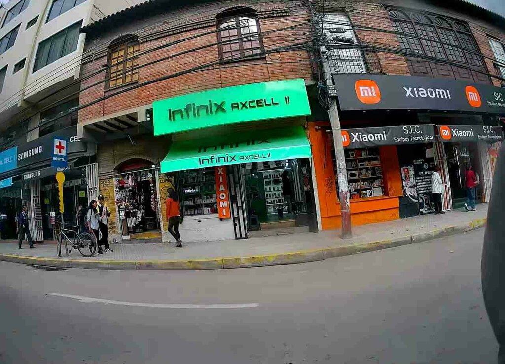 Electronics store Infinix Axcell II, Cochabamba, photo