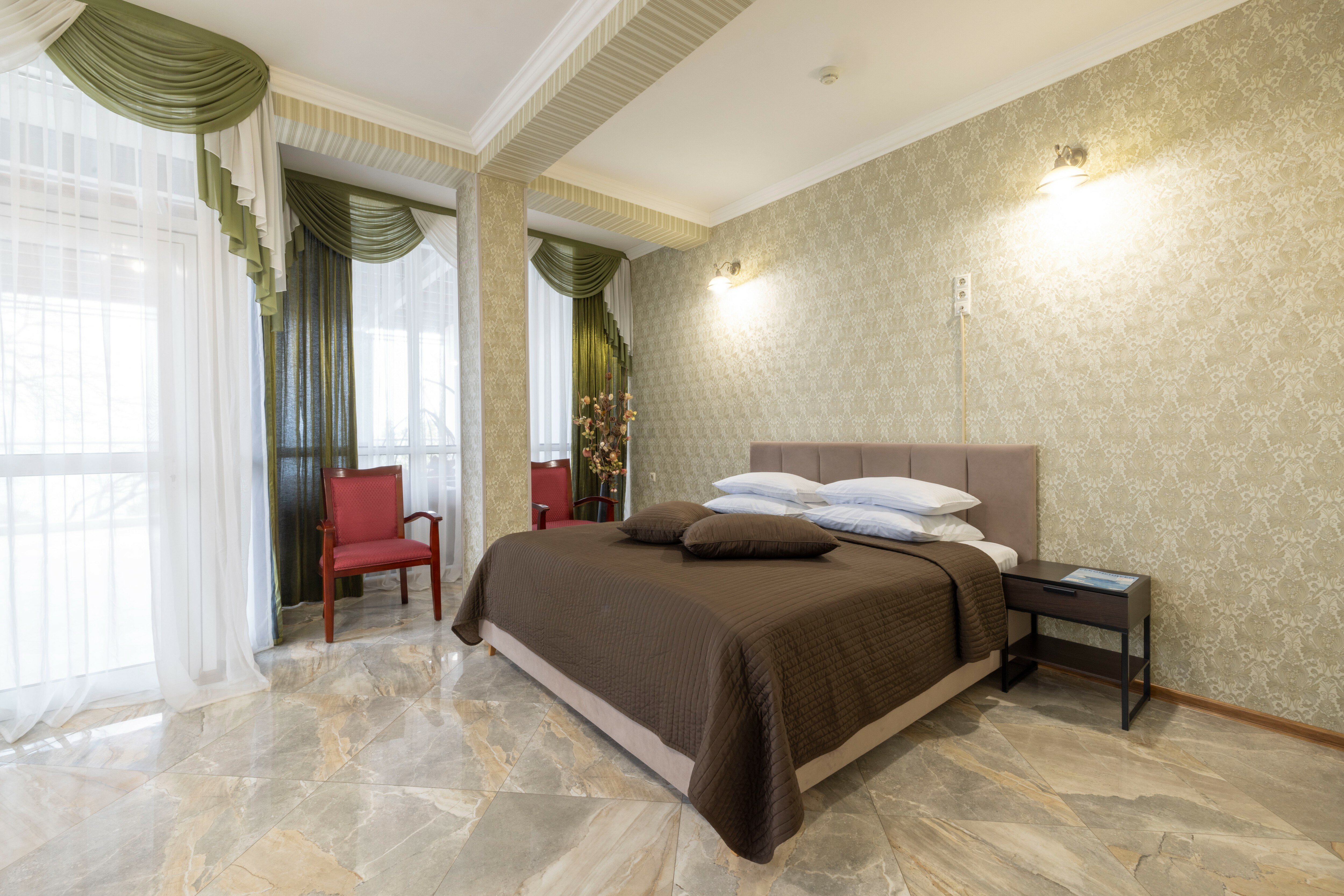 Фото Олимп Первая Линия