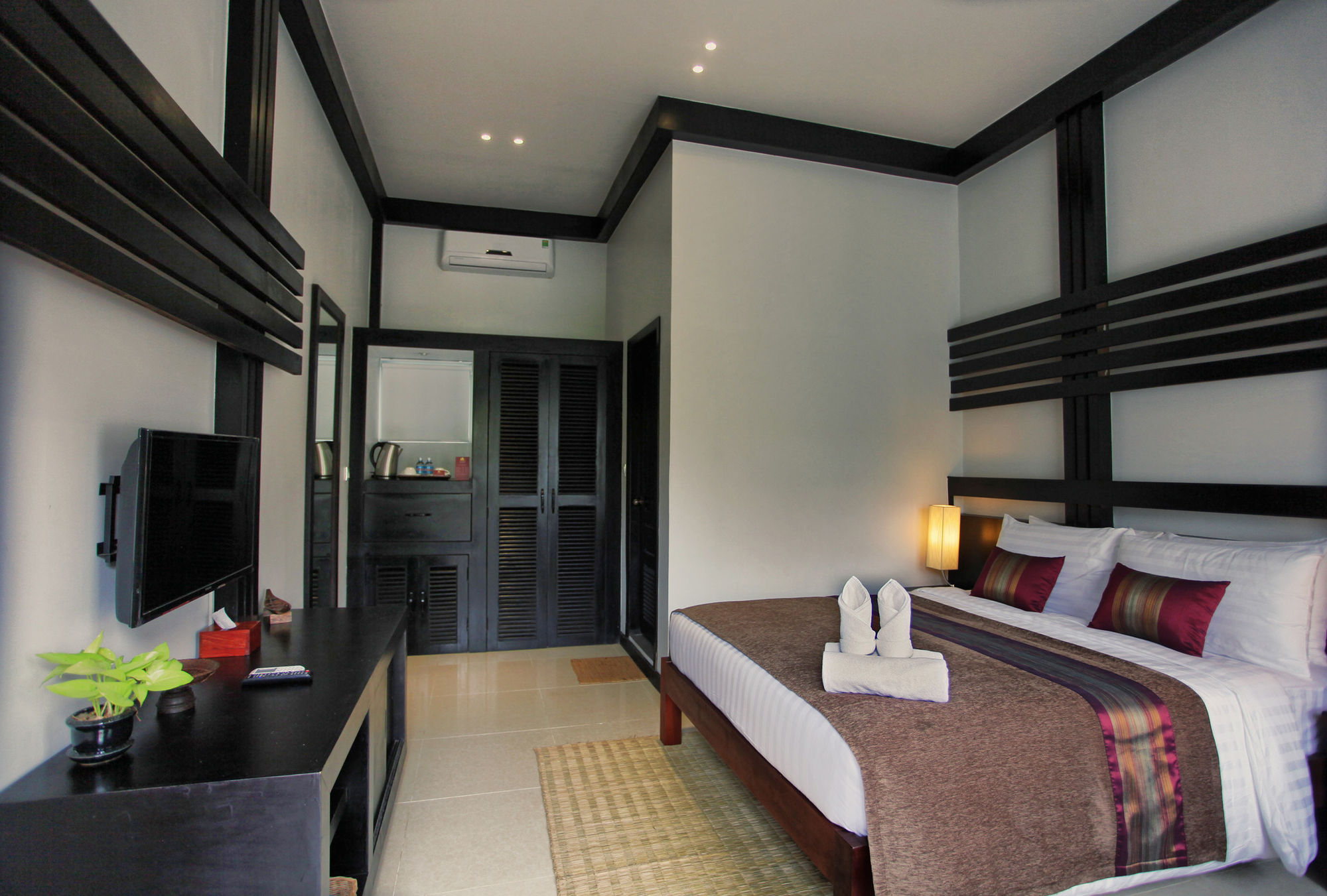 Фото Reveal Angkor Hotel