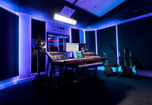 Dark Side Records, студия звукозаписи, Нижняя Сыромятническая ул