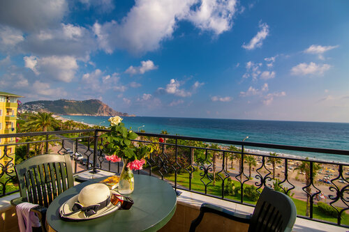 Гостиница Kleopatra Royal Palm в Аланье