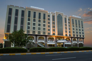 Гостиница Ayla Grand Hotel в Аль-Айне