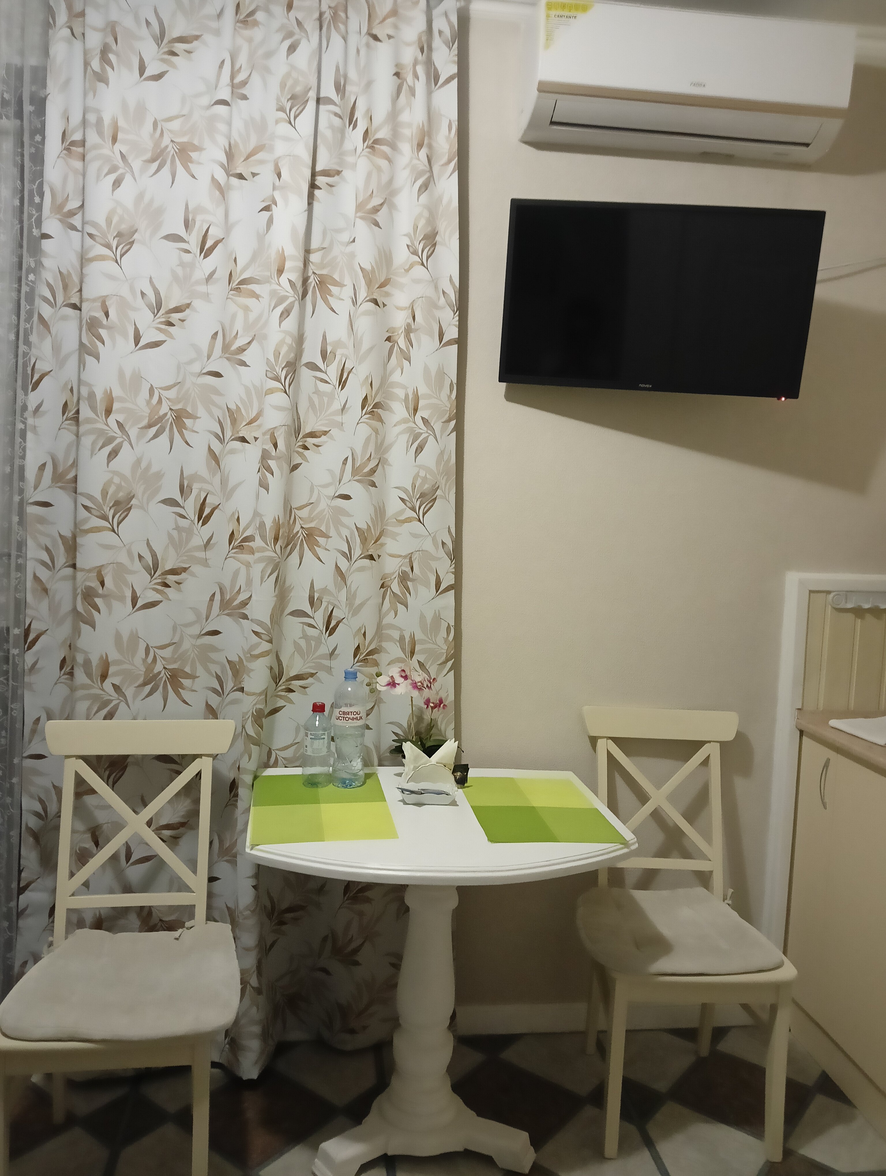 Фото Гостевой дом Крупской 1