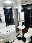 Студия с Джакузи в центре Калуги (Suvorova Street, 123/50), short-term housing rental