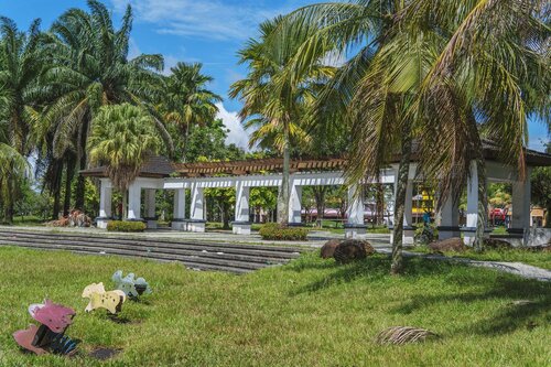 Гостиница Fully Hotel Desa Tebrau