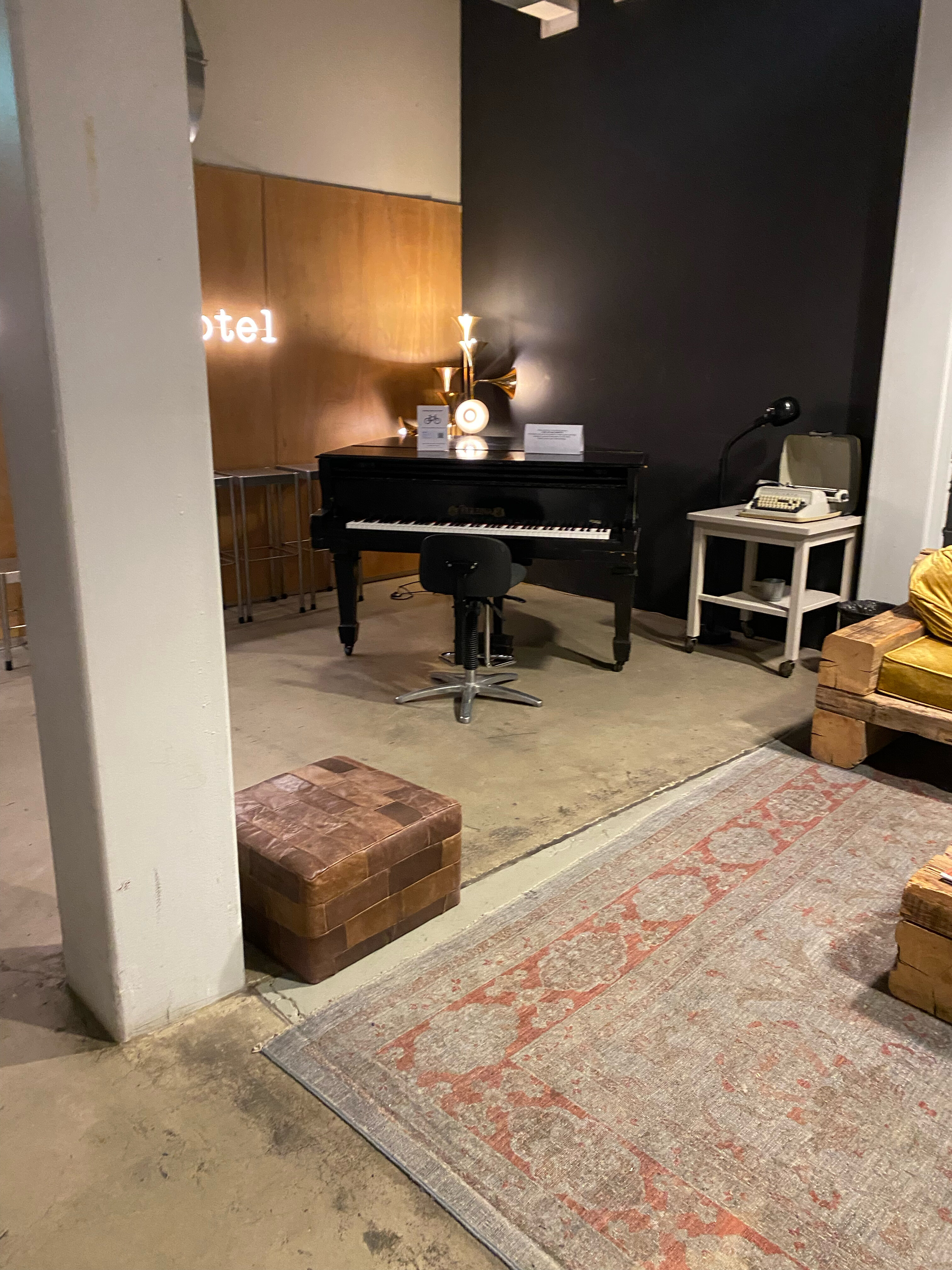 Фото Q-Factory Hotel