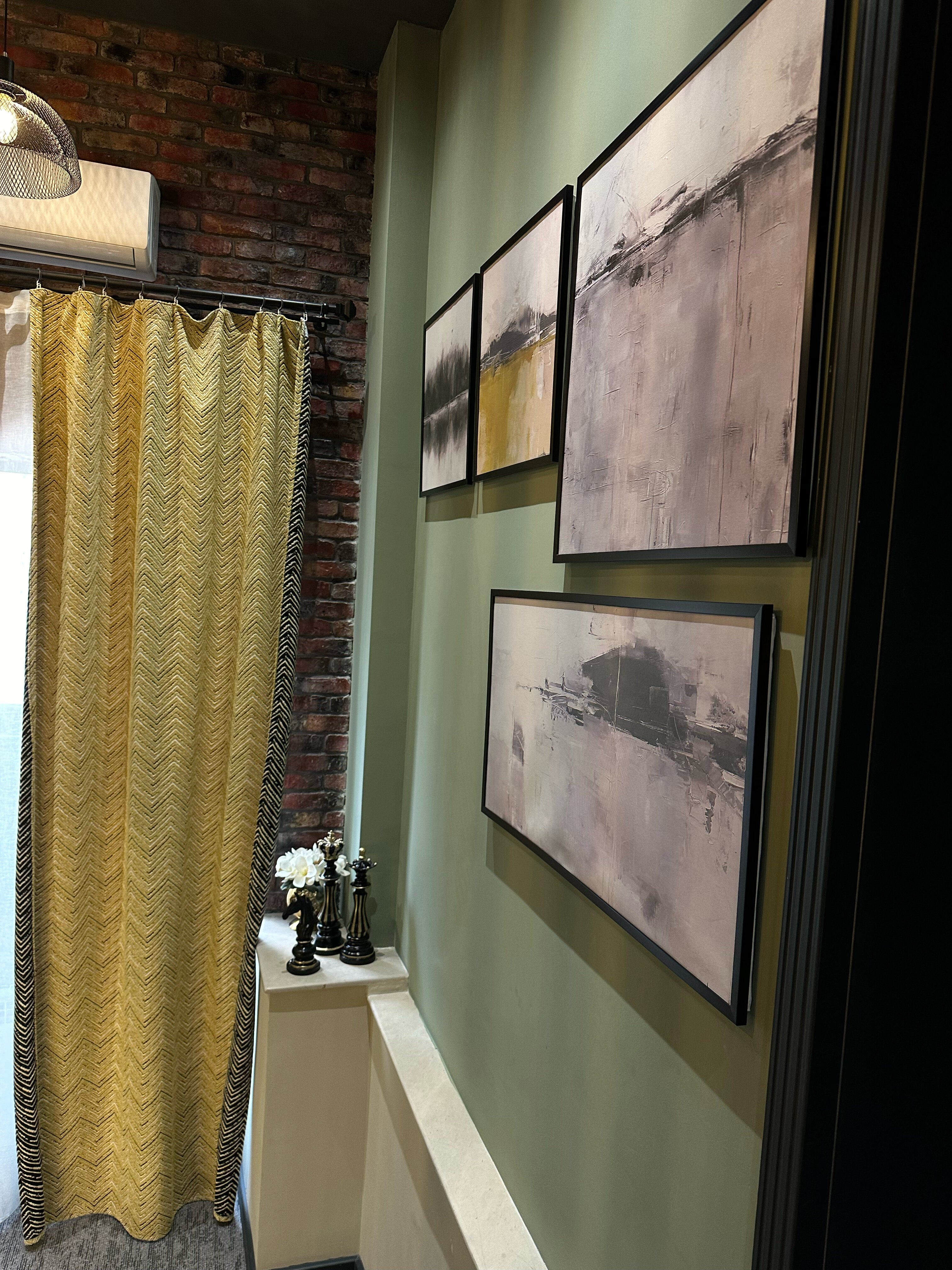 Фото Twelve Inn Hotel