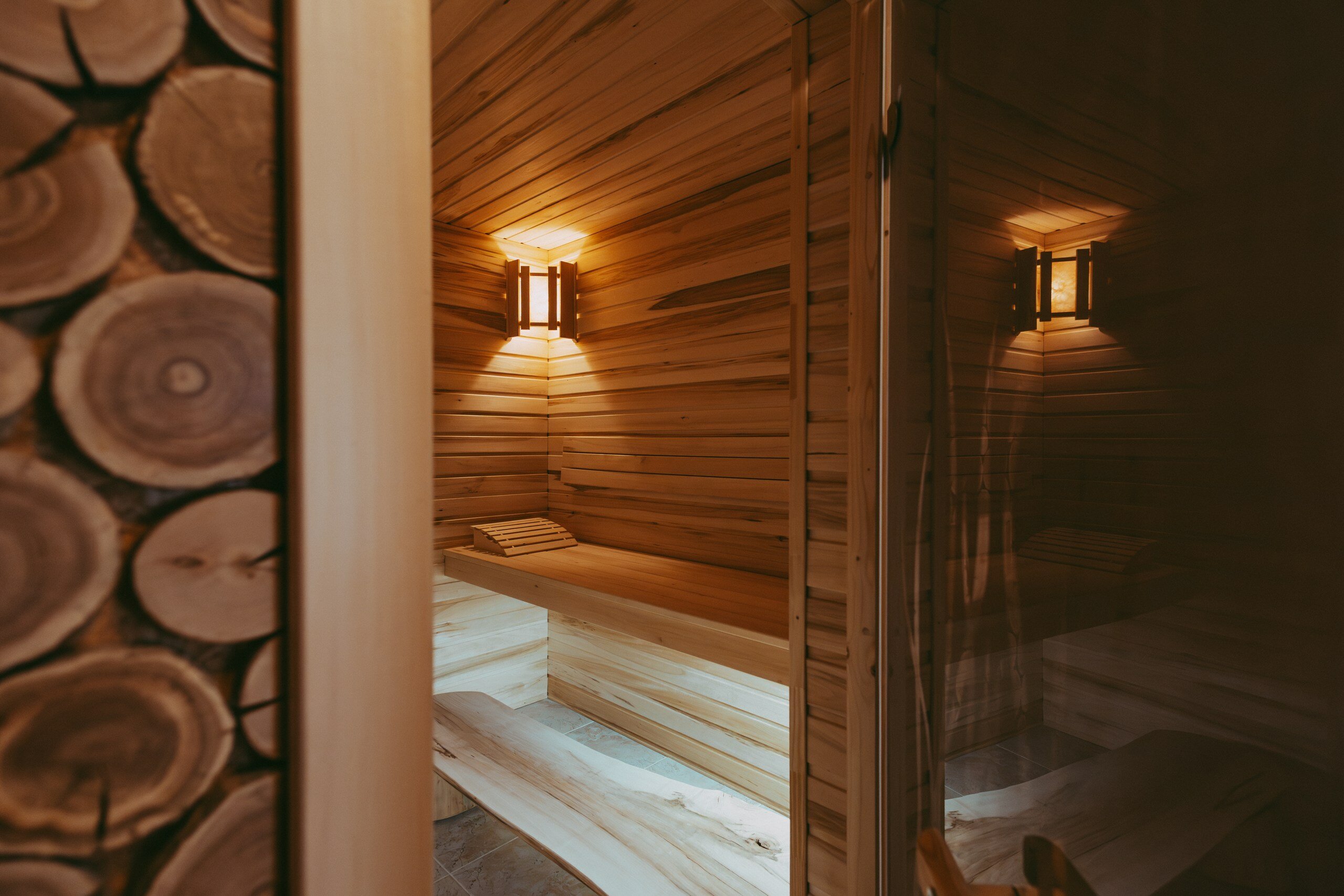 Фото Биография