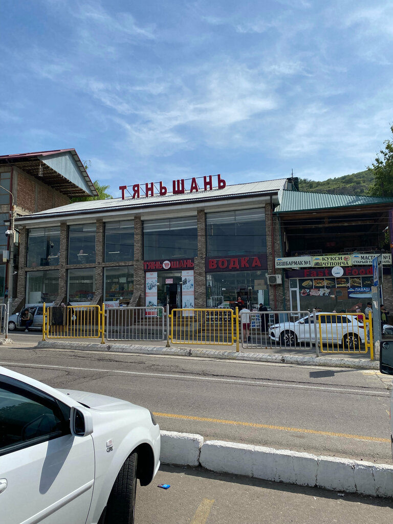 Qahvaxona Tyan-Shan, Toshkent viloyati, foto