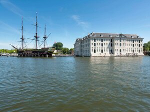 Гостиница Movenpick Hotel Amsterdam City Centre