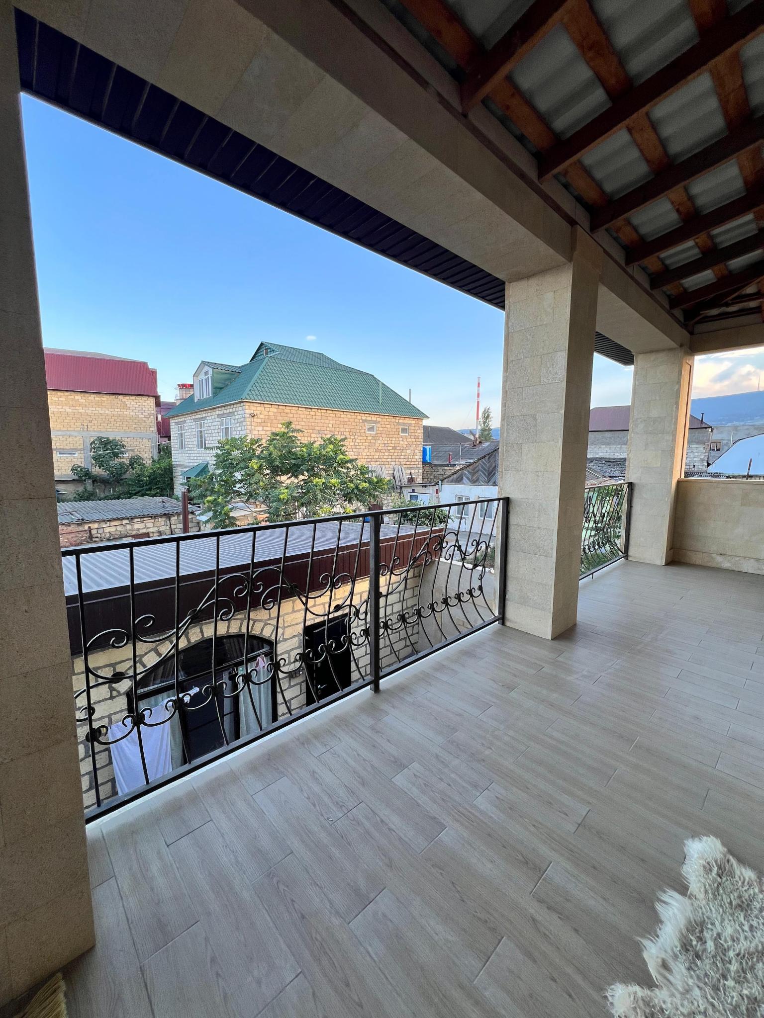 Фото Халачи