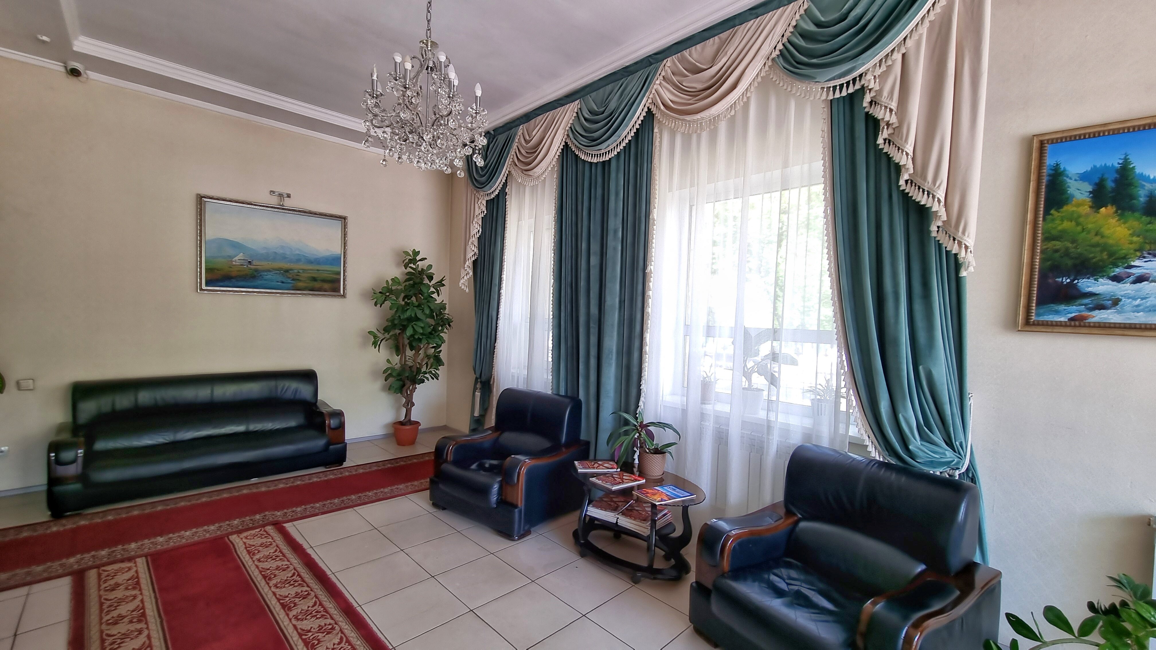 Фото Алтын Адам