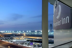 Гостиница Premier Inn Abu Dhabi Airport