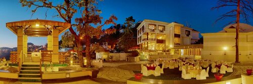 Гостиница Royal Orchid Fort Resort в Массури