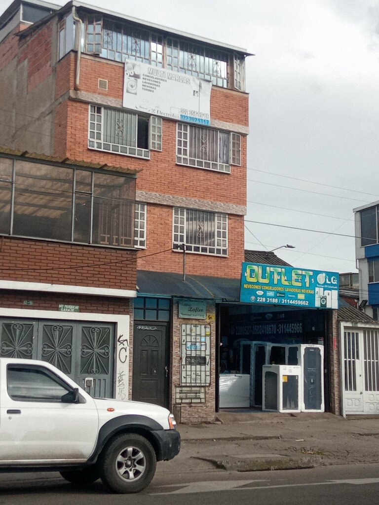 Electronic goods store Outlet Multimarcas, Bogota, photo