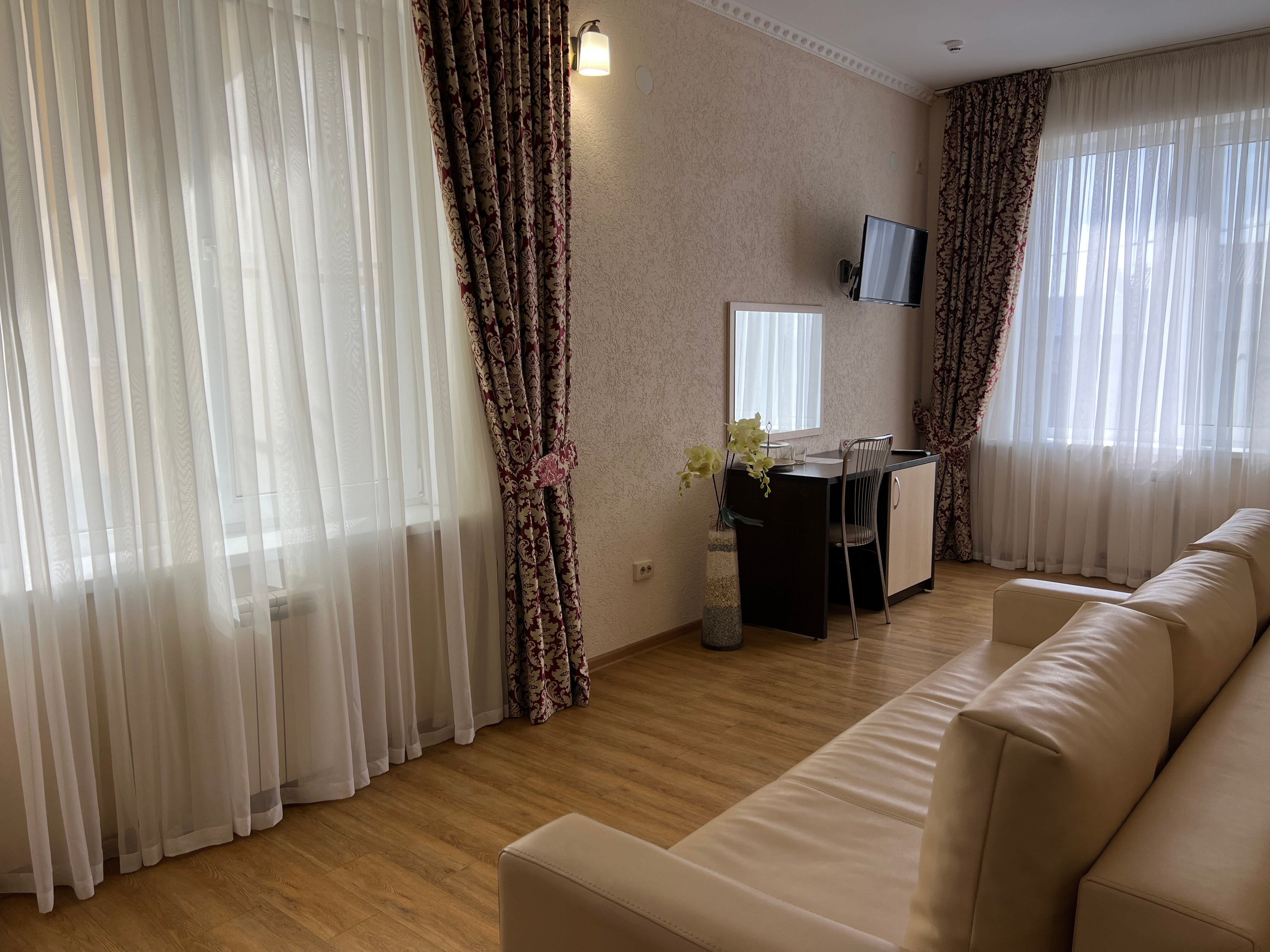 Фото Авалон