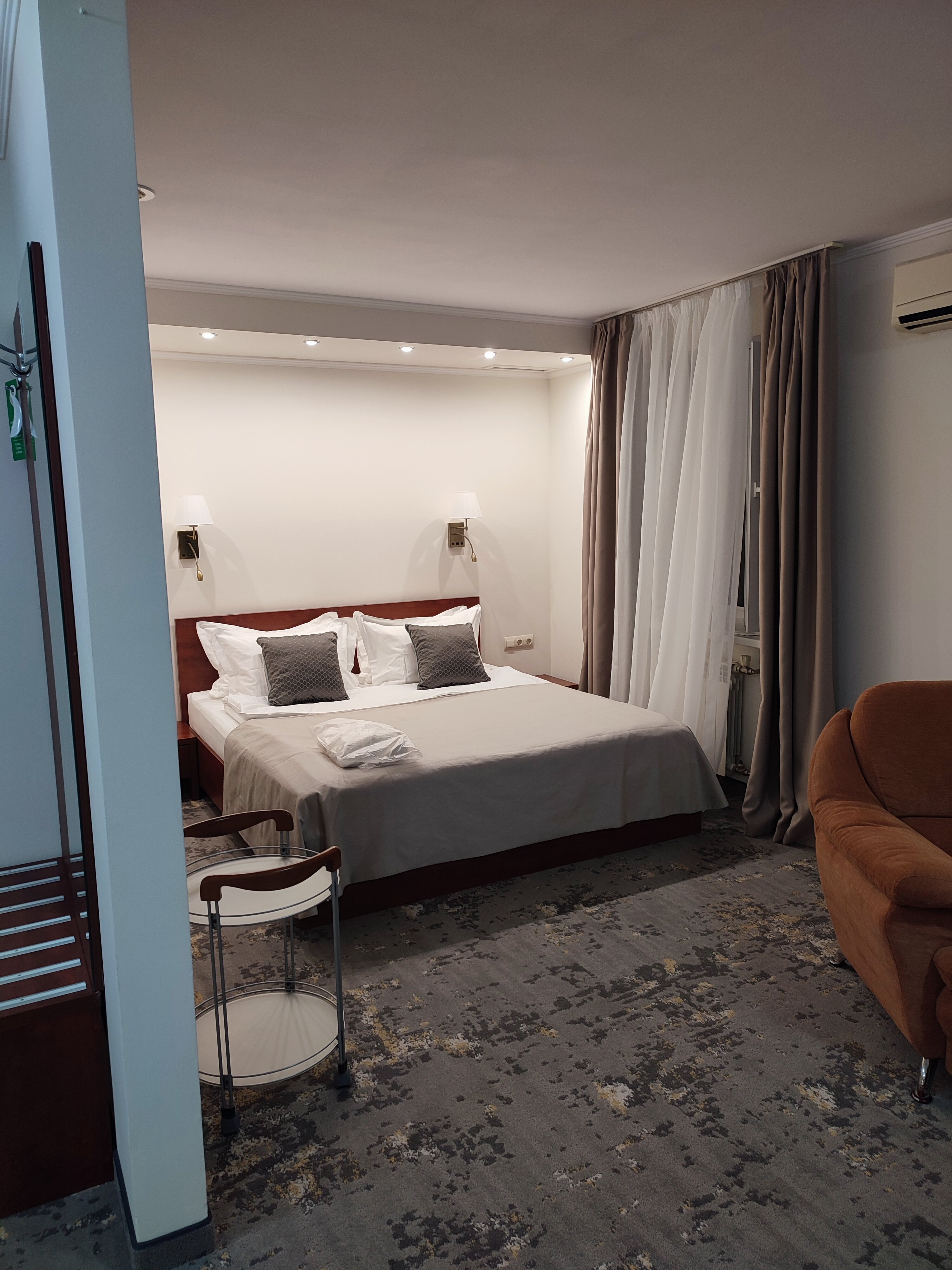 Фото отеля 3