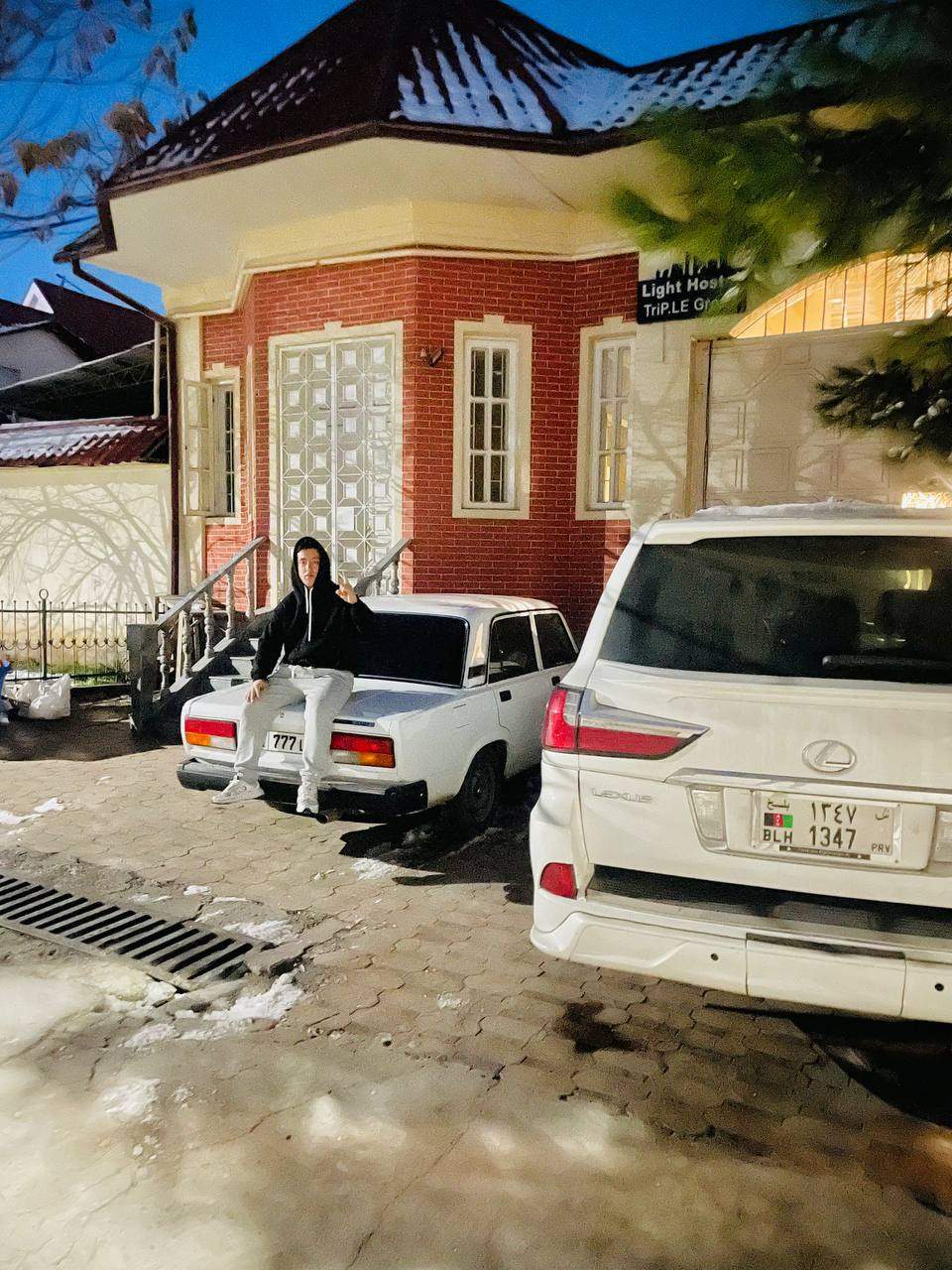 Фото Light Hostel