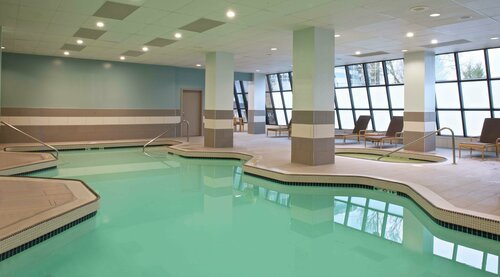 Гостиница Embassy Suites by Hilton Portland Washington Square в Бивертоне