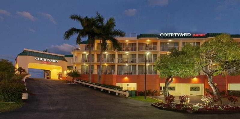 Гостиница Courtyard by Marriott Key Largo