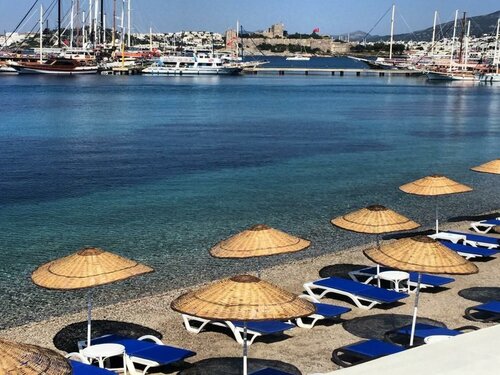 Гостиница Akkan Beach Hotel в Бодруме