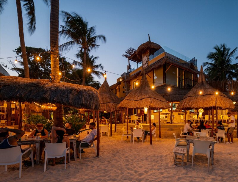 Гостиница Hotel Colibri Beach в Плая-дель-Кармен