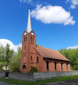 Church of John the Baptist (посёлок Большаково, Садовый переулок, 4), templo católico