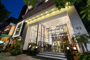 Гостиница The Oriental Jade Hotel