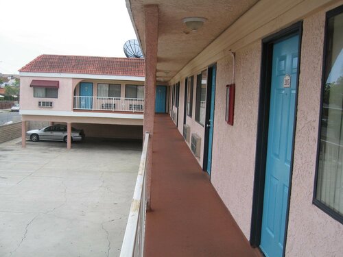 Гостиница Royal Inn Motel Long Beach в Лонг-Бич