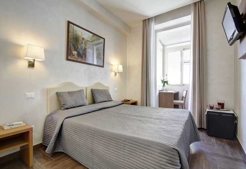 Фото Отель Romalive