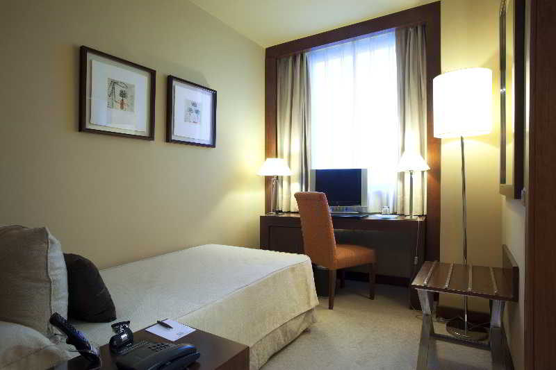 Фото Hotel Nuevo Madrid