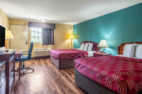 Гостиница Econo Lodge Bradford