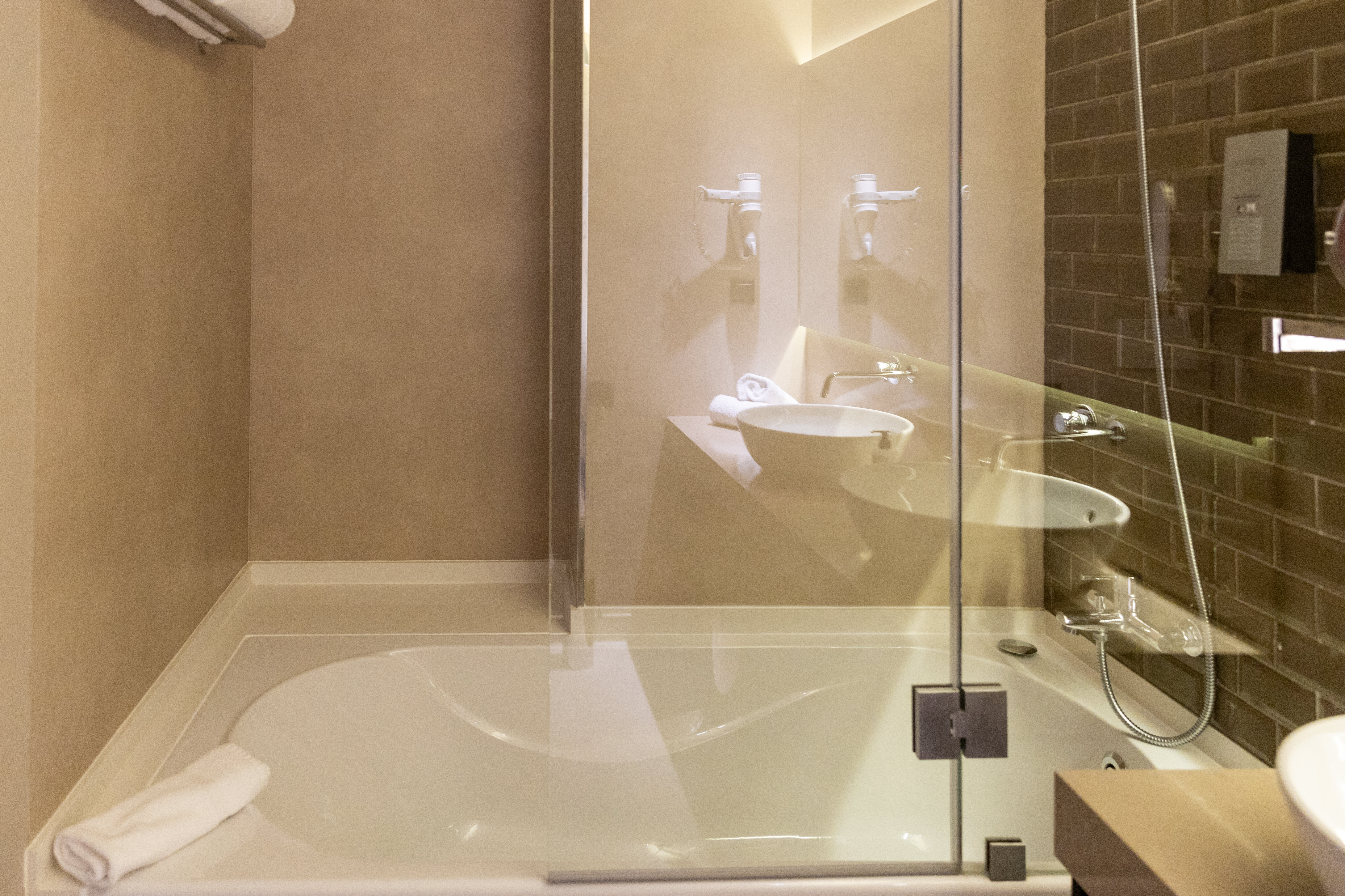 Фото Avenida Boutique Hotel