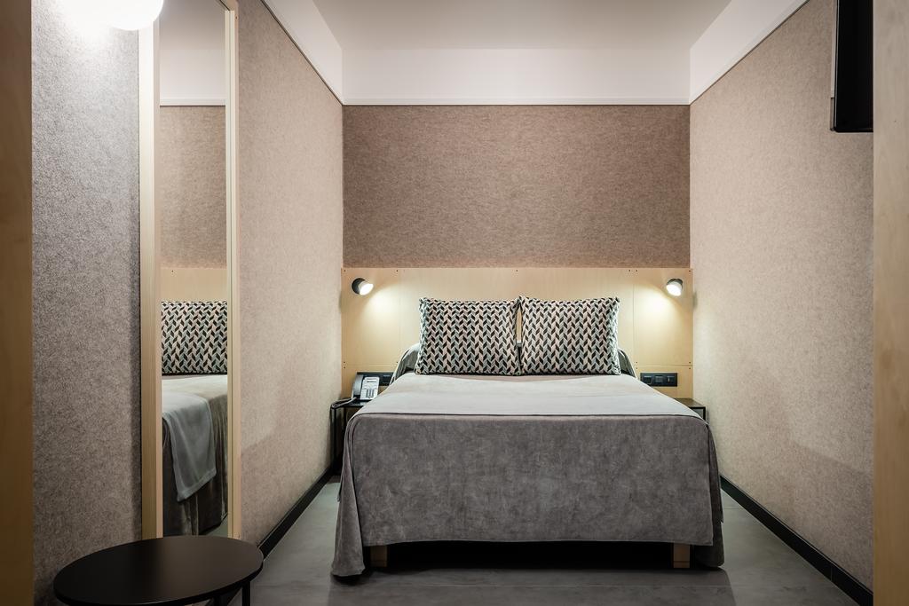 Фото Hotel Raval House