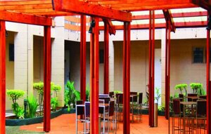 Гостиница Peninsula International Hotel